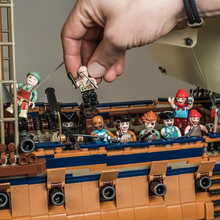 Produktbild BlueBrixx-Pro Blackbeards Flaggschiff: Queen Anne's Revenge