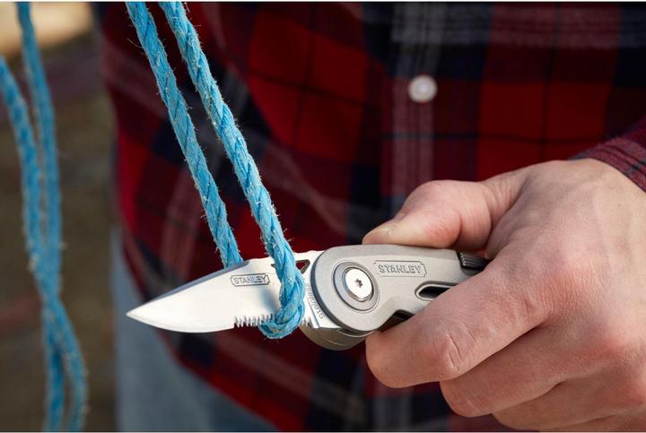 Actual product image Stanley Quickslide II Sports Knife (Cutters)