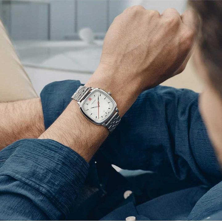 Actual product image Wenger 01.1921.101 Vintage Sport (Swiss made, 37 mm)