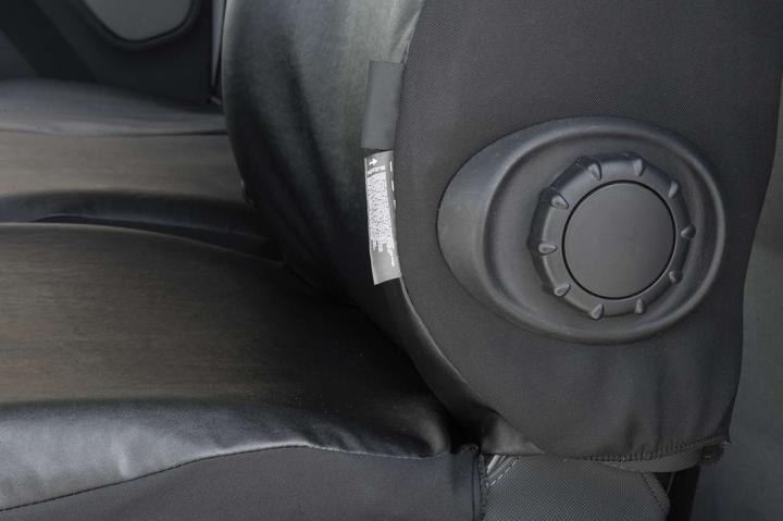 Produktbild Walser Sitzbezüge für Opel Movano, Renault Master,Nissan Interstar, ES u. DB vorne BJ 04/2010 - 2014