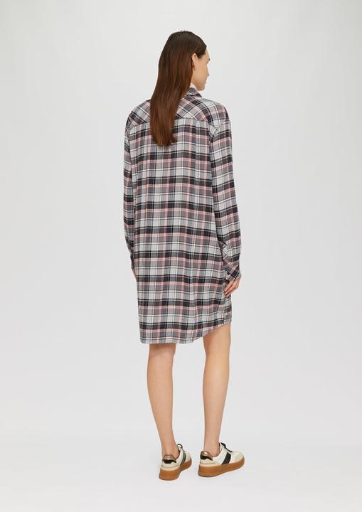 Immagine prodotto S.Oliver Kleid Strukturierte Longbluse aus Viskosemix (34)