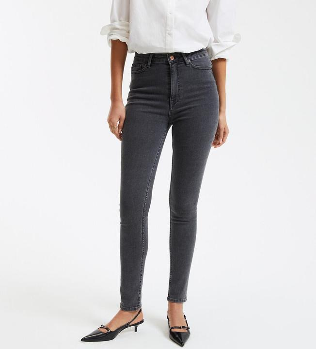 Actual product image La Redoute Collections Skinny jeans (Frequency band 38 (2600 MHz))