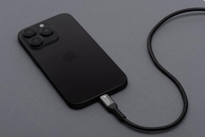 Produktbild Forcell Cable F-ENERGY C263 cable Type C to Type C QC4.0 PD 5A 240W Cafule 3 m black (3 m, 240 W)