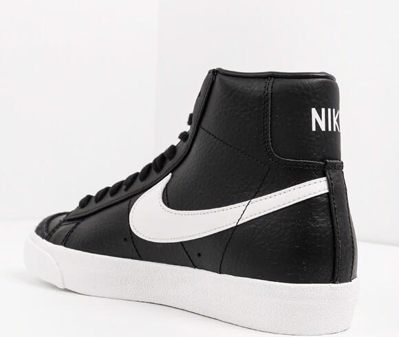 Produktbild Nike 77 VNTG (42)