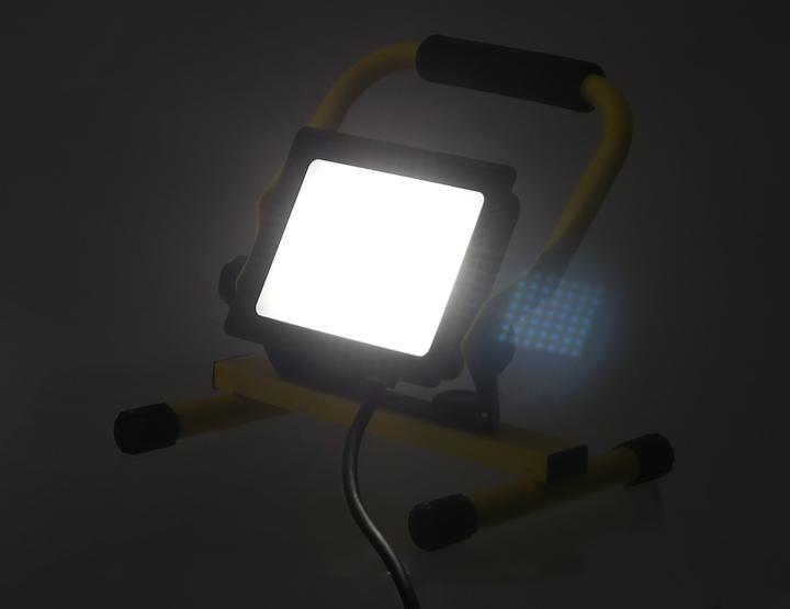 Produktbild DayLite LED-Baustrahler LBS30, EEK: F, 30 W, 2505 lm, 4000 K, neutralweiss (2505 lm)