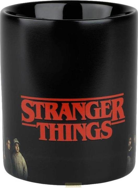 Actual product image Konix Stranger Things mug with thermo effect team 320 ml (320 ml, 1 x)