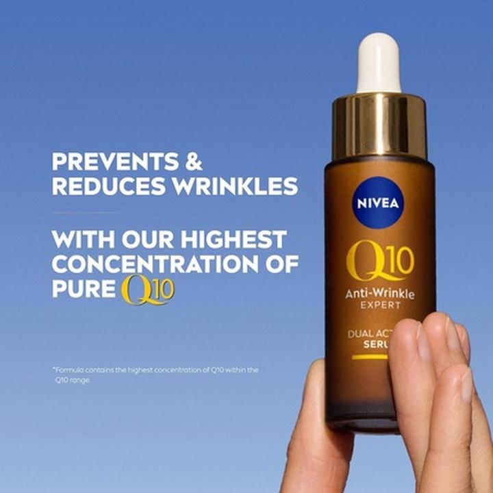 Immagine prodotto NIVEA Q10 Anti-Wrinkle Expert Dual Action Serum 30ml Siero viso antietà per donne con Q10 puro (30 ml)