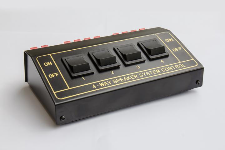 Actual product image Good Connections Speaker switchbox for up to 8 speakers