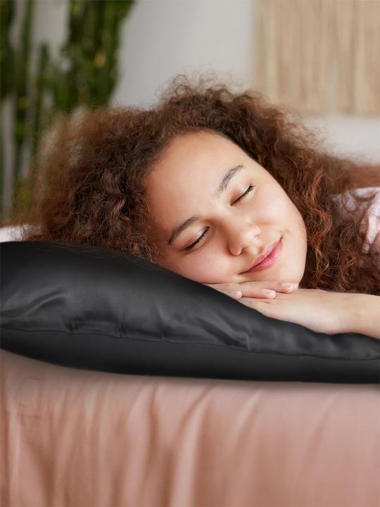 Actual product image Aspero Satin pillowcase 40x80 cm Alia - 9053 (Pillowcase, 40 x 80 cm)