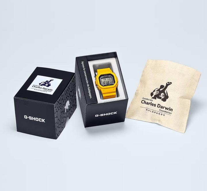 Actual product image Casio G-Shock Galápagos Charles Darwin Foundation (Digital watch, Diving watch)