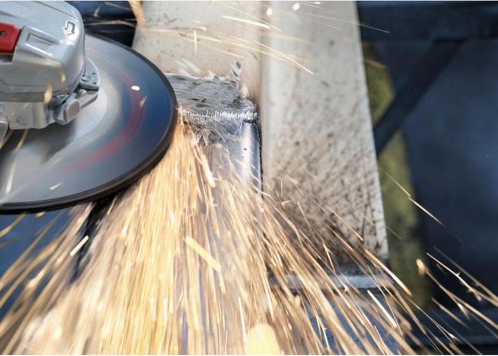 Actual product image Bosch Professional Zubehör PRO Metal grinding disc, 180 x 8 x 22.23 mm (A 24 R)