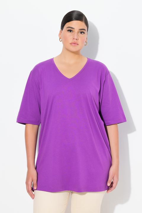 Actual product image Ulla Popken Basic V-Neck Relaxed Fit Short Sleeve Tee (62)