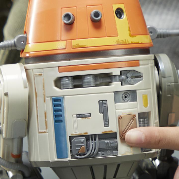 Image du produit Hasbro Star Wars : Ahsoka figurine électronique Animatronic Chatter Back Chopper 19 cm