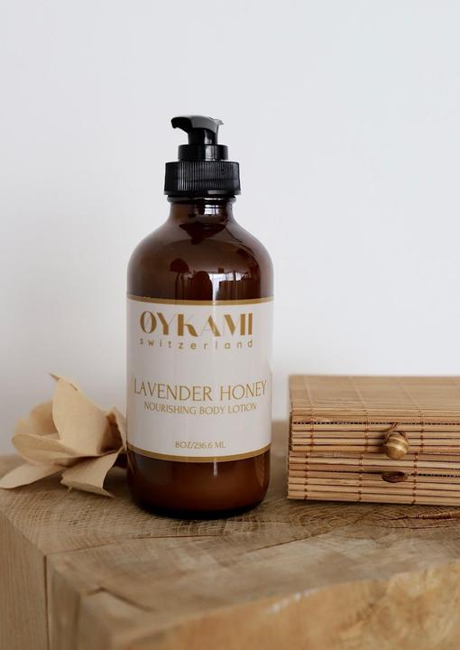 Image du produit Oykami Coffret cadeau Lotion pour le corps et les mains Miel de lavande (Set soin du corps)