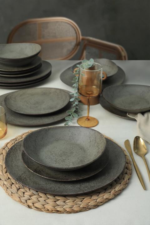 Actual product image Hermia Kiln Dinner Set (18 pcs.)