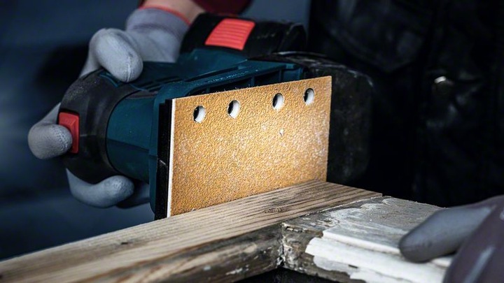 Actual product image Bosch Professional Zubehör Expert C470 Sandpaper with 8 holes for orbital sander, 93 x 230 mm, G 100, 10 pcs. (100)