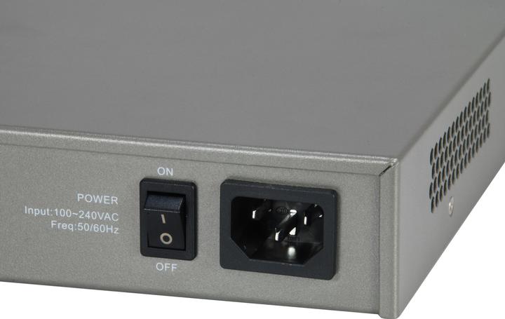 Actual product image LevelOne 8x Ethernet / 12x SFP+ DRAM, Flash, AC, 50/60 Hz (20 ports)