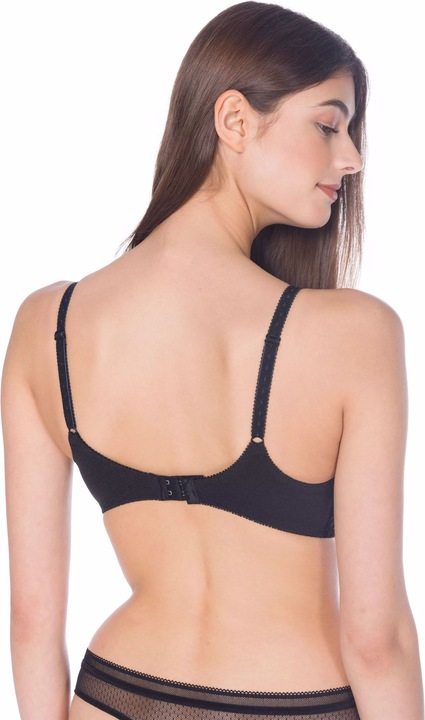 Actual product image Triumph Triangle bra "Amourette 300 N (70 B, Single pack)