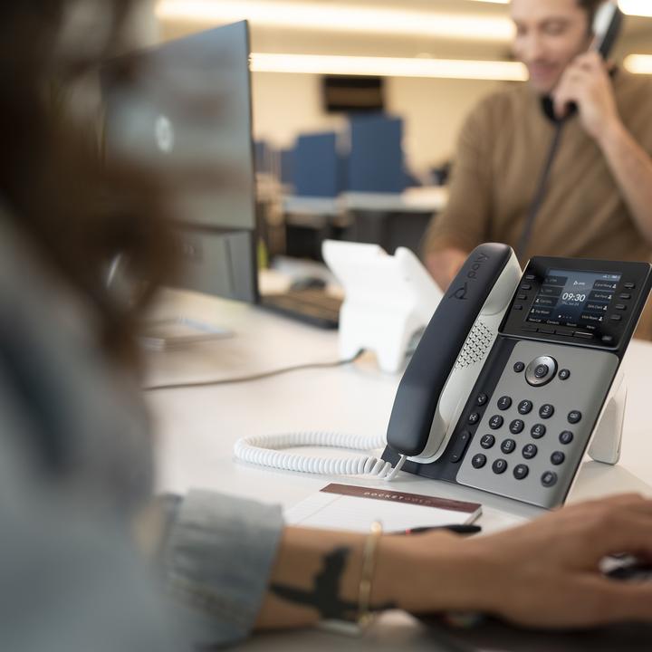 Image du produit HP Poly Edge E400 IP PH PoE-e