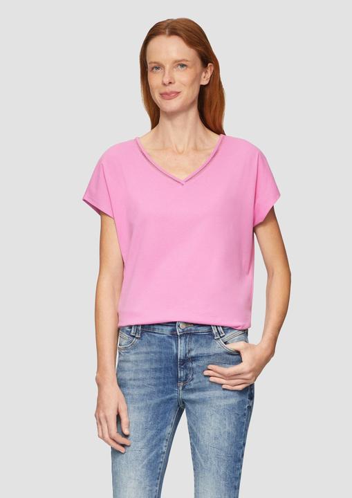 Immagine prodotto S.Oliver T-Shirt T-Shirt im Relaxed Fit mit Stickerei am V-Ausschnitt (36)