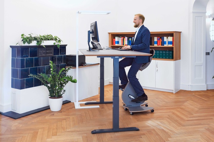 Produktbild FitSeat Schreibtischfahrrad Professional