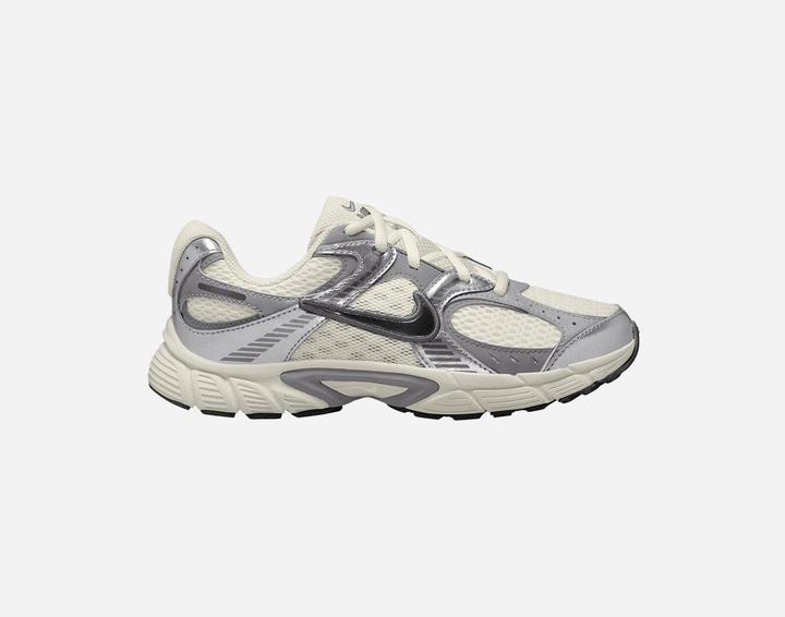 Produktbild Nike V5 RNR (39)