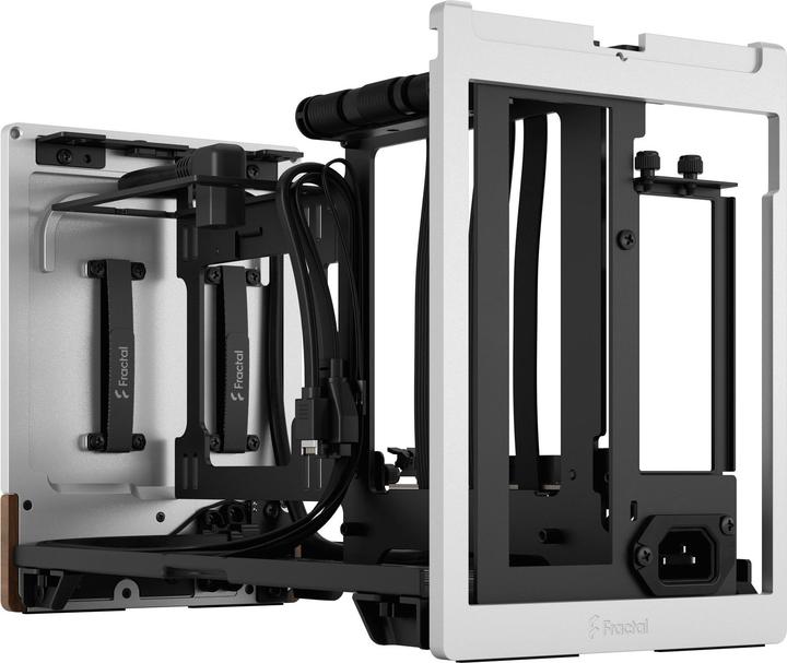 Immagine prodotto Fractal Terra (Mini-ITX)