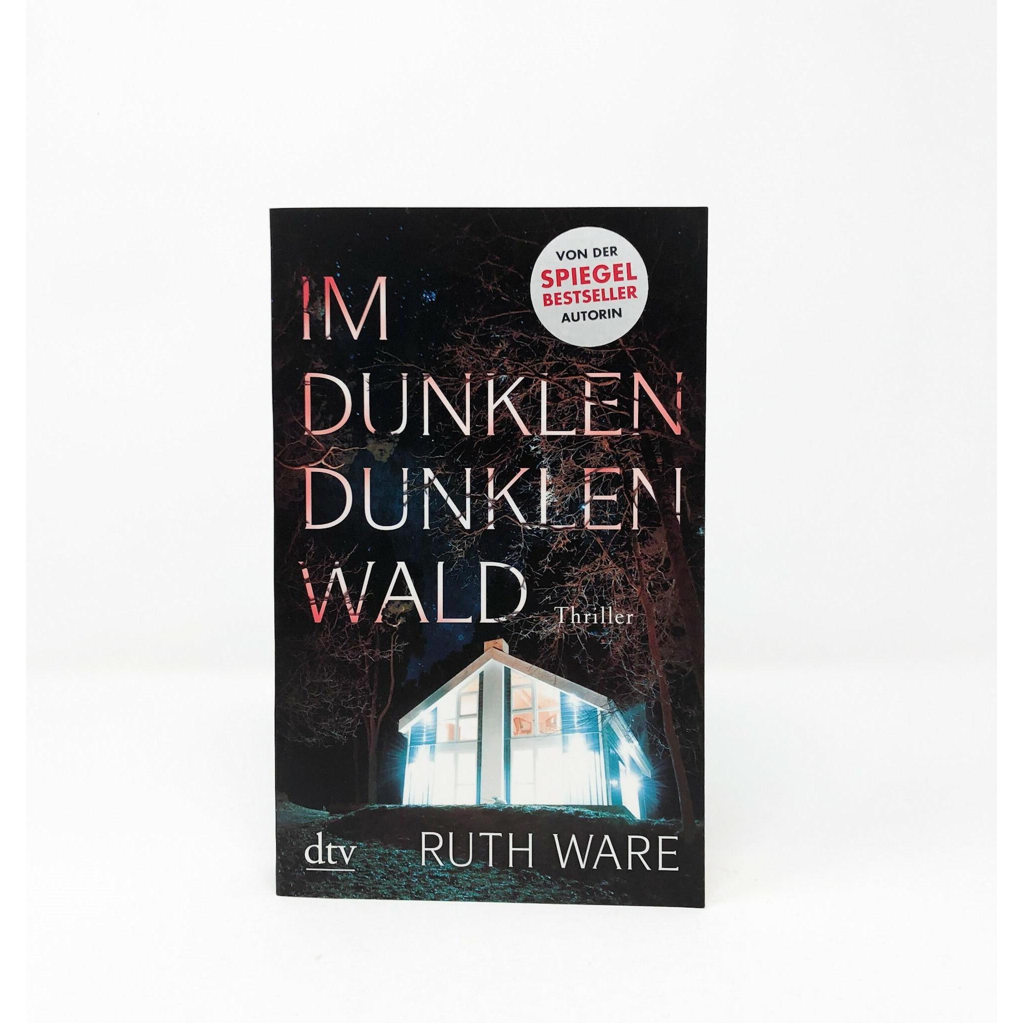 Thumbnail - Im dunklen, dunklen Wald, Belletristik von Ruth Ware