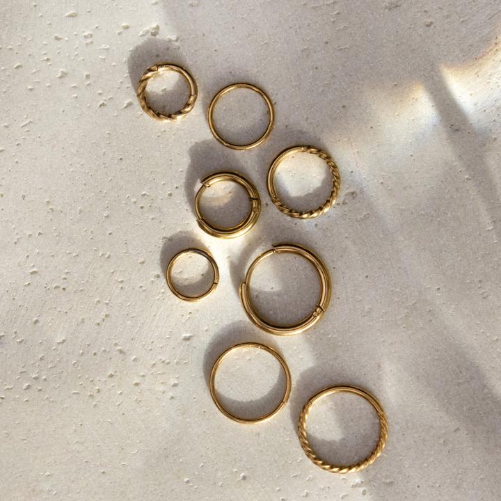 Image du produit Luamaya Twisted Click Ring - Small (Acier chirurgical 316L)