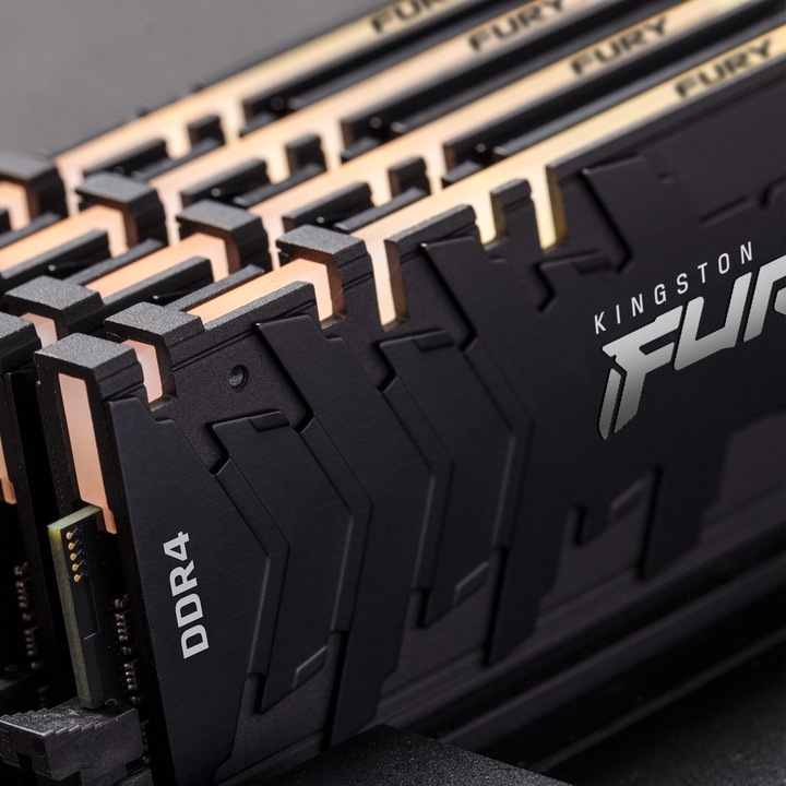 Actual product image Kingston FURY Renegade RGB (1 x 8GB, 3600 MHz, DDR4-RAM, DIMM)