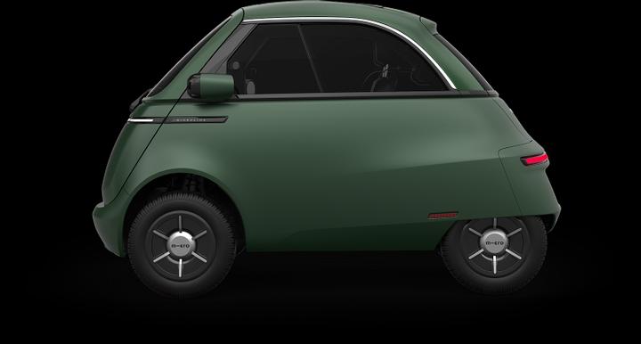 Actual product image Microlino Long Range London Green (Electric, 17 hp)