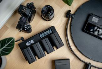 Image du produit Newell DF-4CH Chargeur 4x pour batteries NP-F Sony (Chargeur de batterie d'appareil photo)