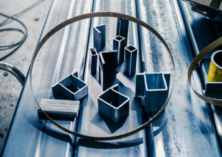 Actual product image Bosch Professional Zubehör PRO CB2824 Bandsaw blade, 733 mm, 2 pcs.