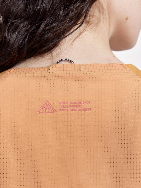 Actual product image Craft Women's Pro Trail S/S Tee (L)