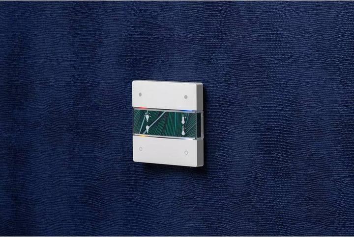 Actual product image Theben iON 104 KNX