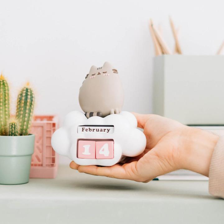 Actual product image NoName PUSHEEN - Calendrier Perpétuel 3D en Résine - '10x12x13cm' (10 x 13 cm, Hardcover)