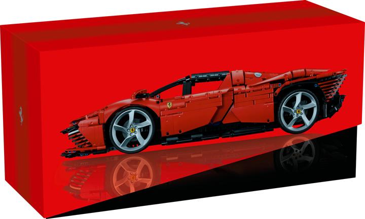 Actual product image LEGO Ferrari Daytona (42143, LEGO Technic)