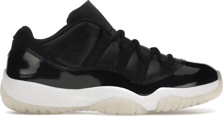 Image du produit Jordan 11 Retro Low 72-10 (41)