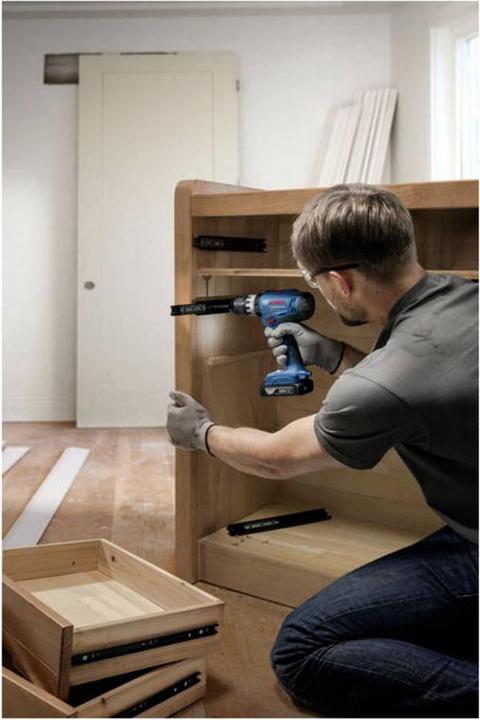 Produktbild Bosch Hausgeräte Bosch Akku-Schlagbohrschauber GSB 18V-25 (2x2,0 Ah LC) (Batteriebetrieb)