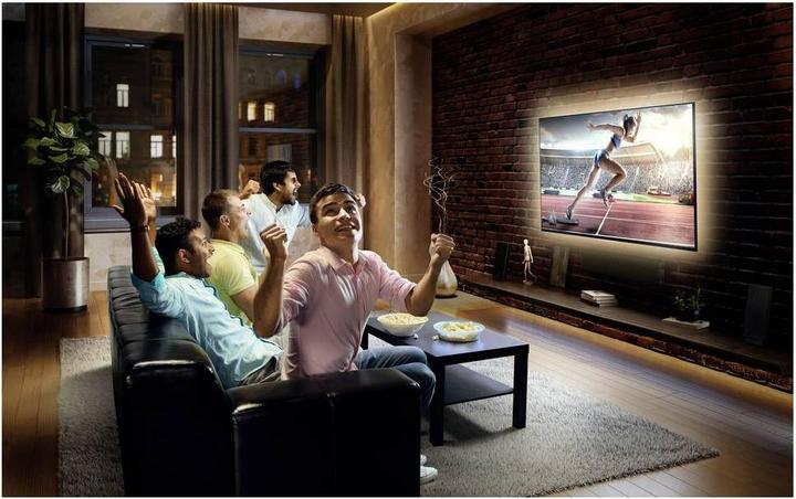 Actual product image Osram 4099854449017 LED-Streifen mit USB-Anschluss 5 V 1500 mm Warmweiss 1 St. (Warm white, 150 cm, Indoor)