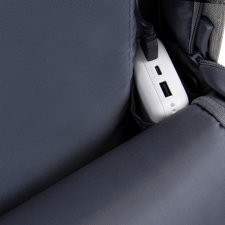 Actual product image Rivacase 7567 Grey Dark Blue Notebook Backpack up to 17.3"