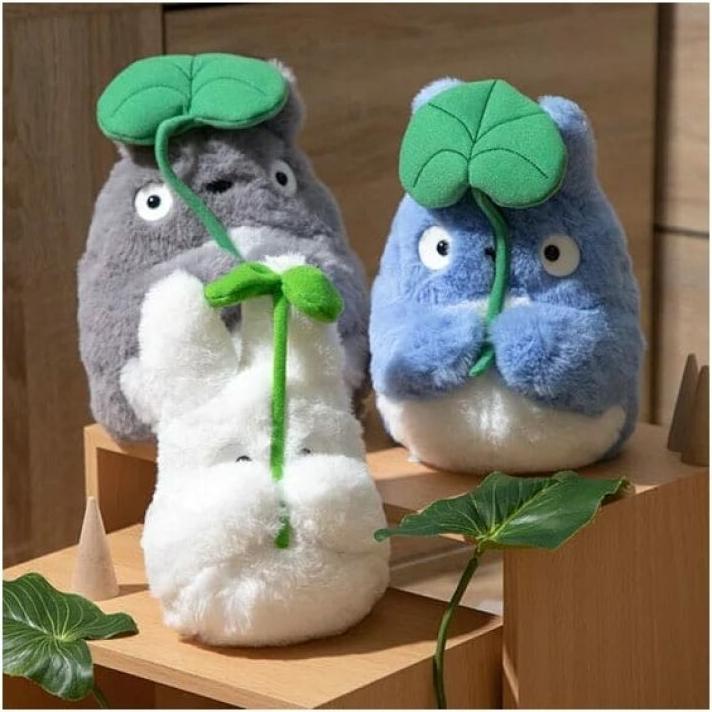 Actual product image Sun Arrow Mein Nachbar Totoro - Blauer Totoro (20 cm)
