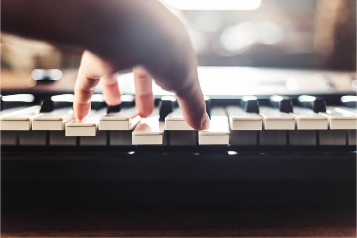 Produktbild Yamaha PSR-E360 MA Maple keyboard 61 toetsen (61 Tasten)