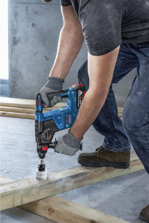 Produktbild Bosch Professional GBH 18V-24 C (solo. L) (Akkubetrieb)