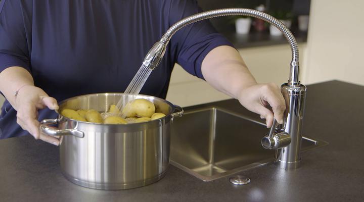 Actual product image Aquadon Smart Heater Flex-Head