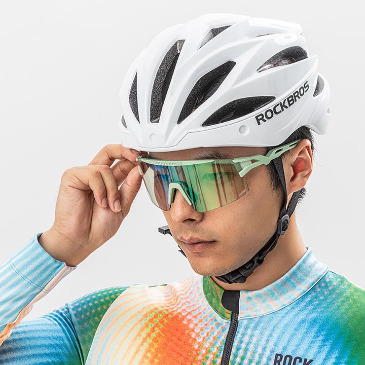 Actual product image Rockbros Photochromic Cycling Glasses with UV Protection and Corrective Insert - Green (Green, Green)