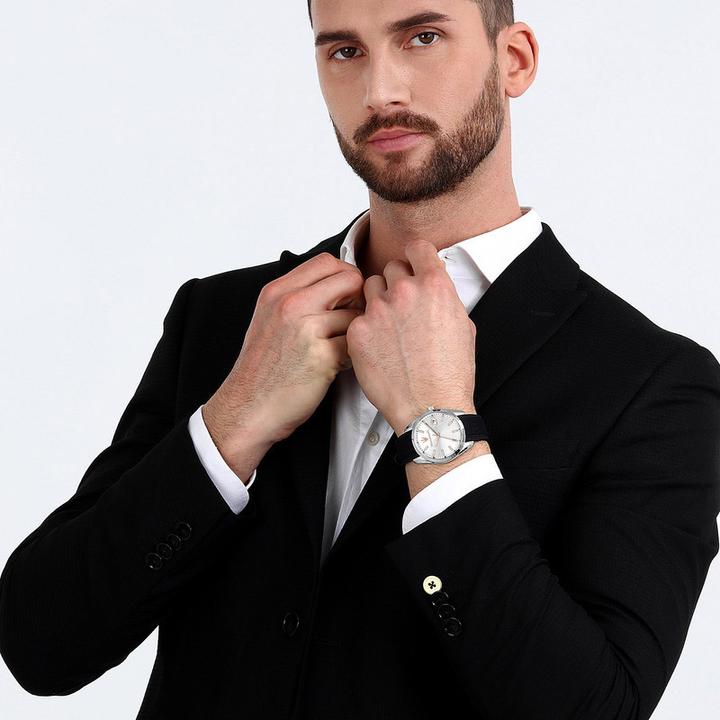 Image du produit Maserati Herrenuhr Attrazione (Montre analogique, 43 mm)