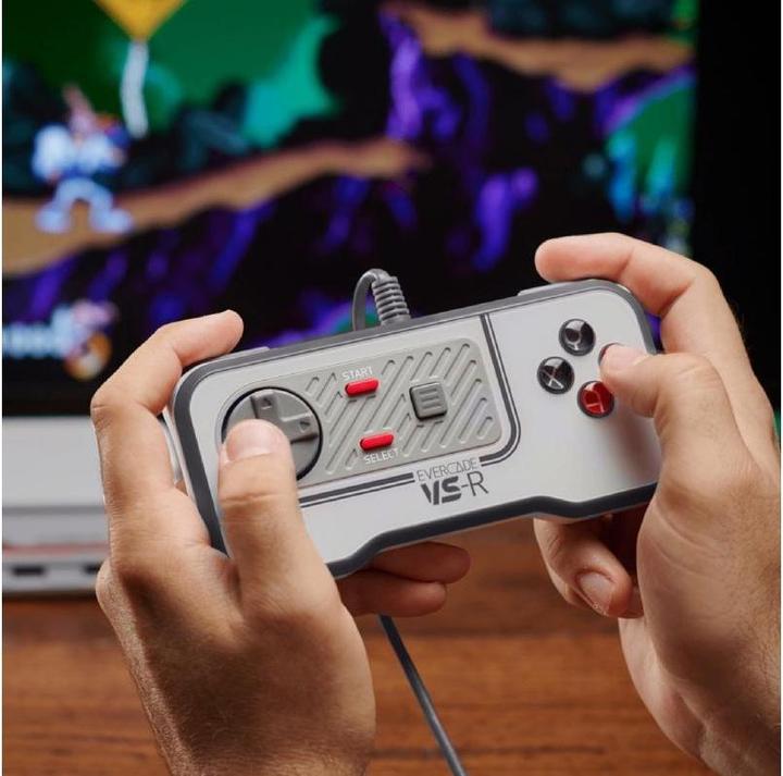 Produktbild Blaze Evercade VS-R Solo (Evercade)