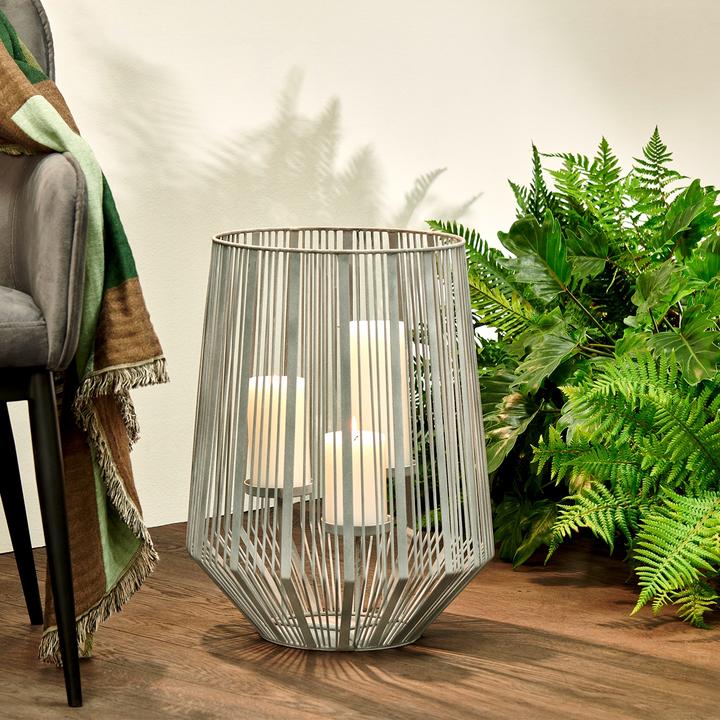 Produktbild Shinyuku Laterne/Windlicht, klein Eisen pulverbeschichtet zementgrau, H 41 cm, D 37 cm für 3 Stumpen