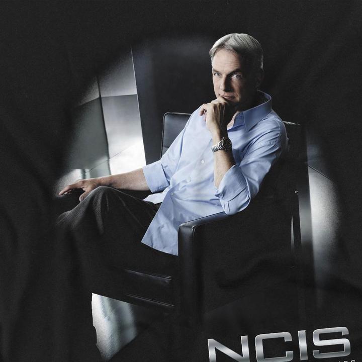 Immagine prodotto Ncis Gibbs Ponders Maglietta Uomo (S)